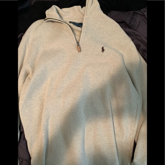 Cream colored Ralph Lauren sweater - Picture 1 of 2